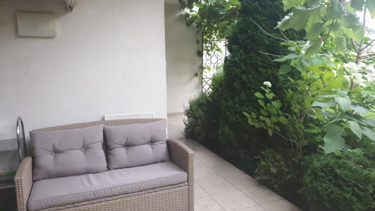 Apartment With Green Terrace Burgas ภายนอก รูปภาพ