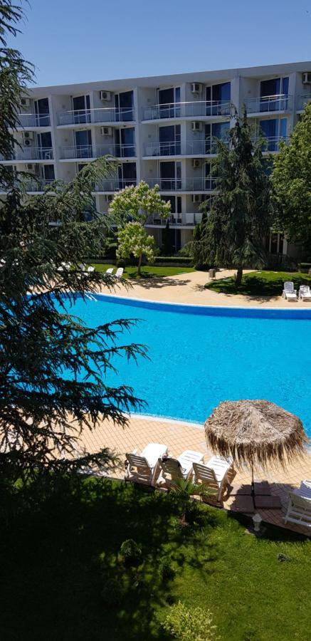 Apartment With Green Terrace Burgas ภายนอก รูปภาพ